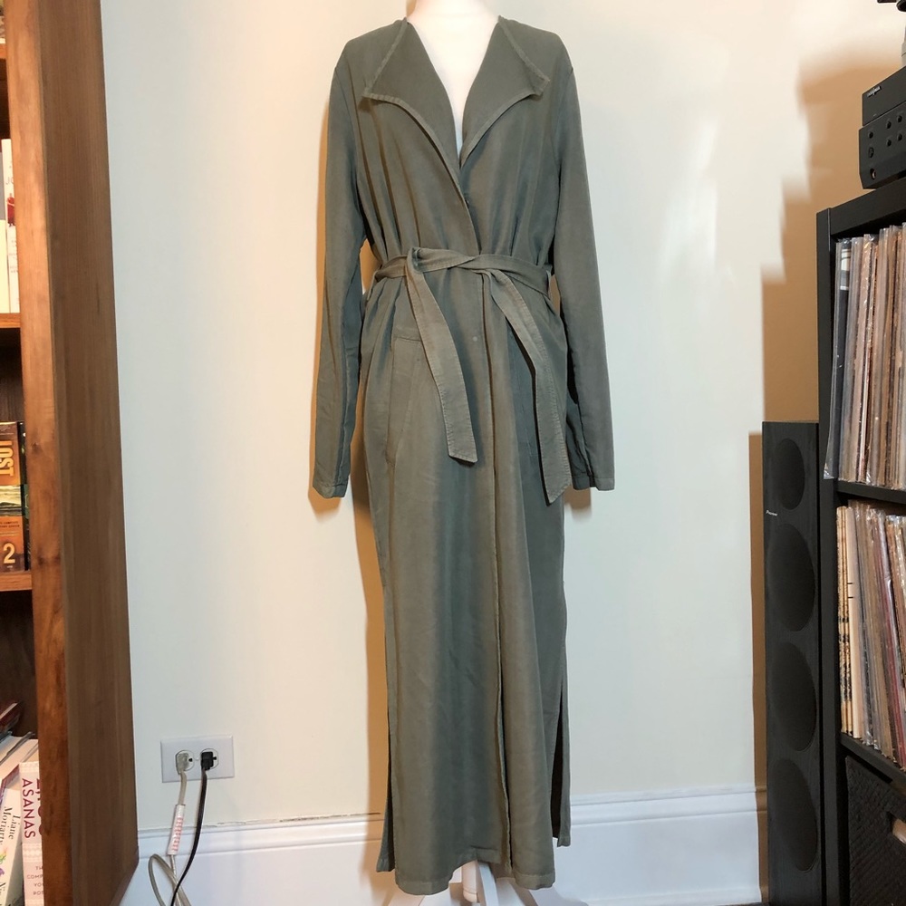 Minimum Scandinavian Appearance Trench